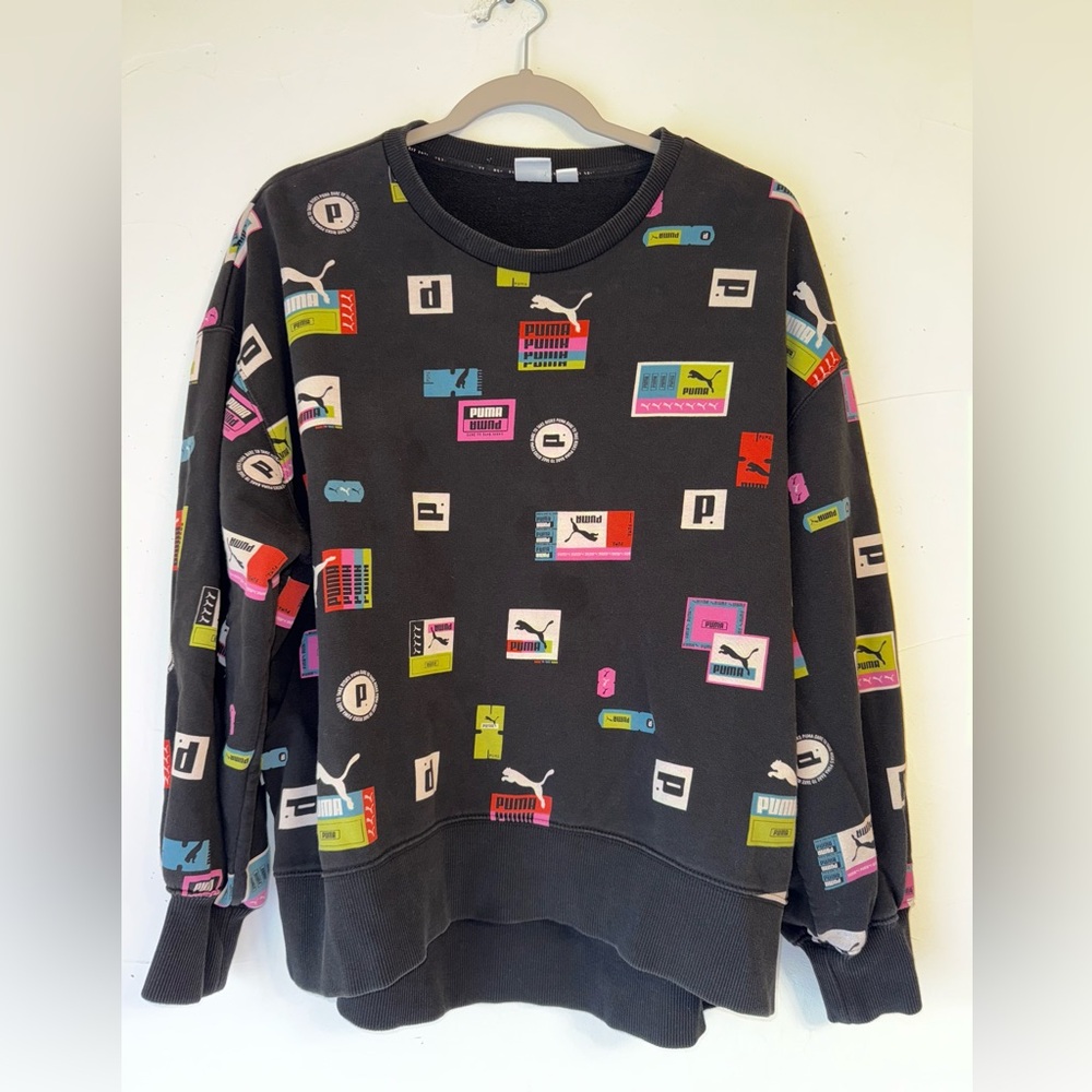PUMA LOVE OVERSIZED WOMENS BLACK GRAPHIC PRINT SWEATSHIRT SZ S